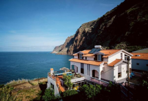 Cecília's House